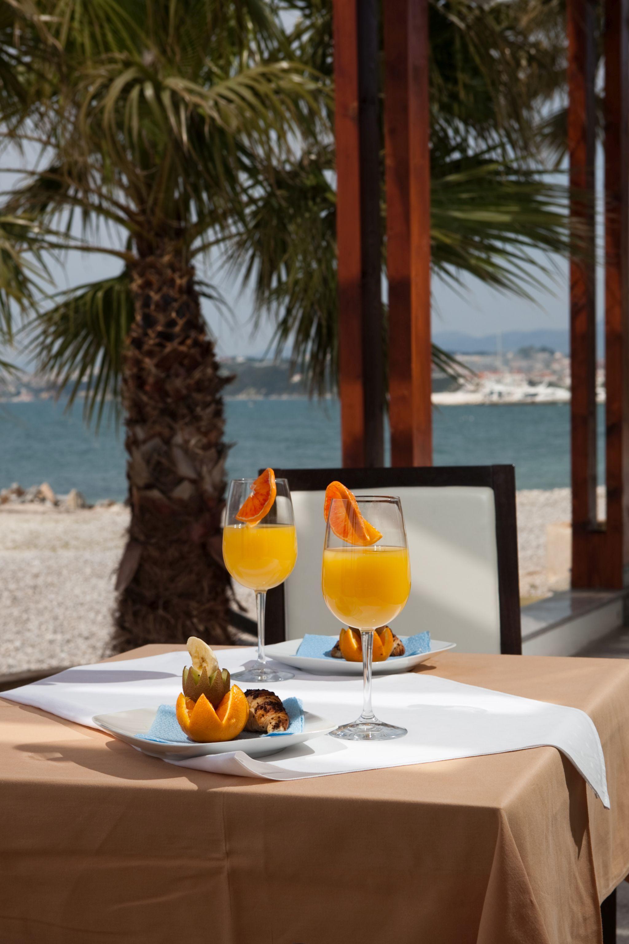Hotel Gala Split Podstrana Exteriör bild