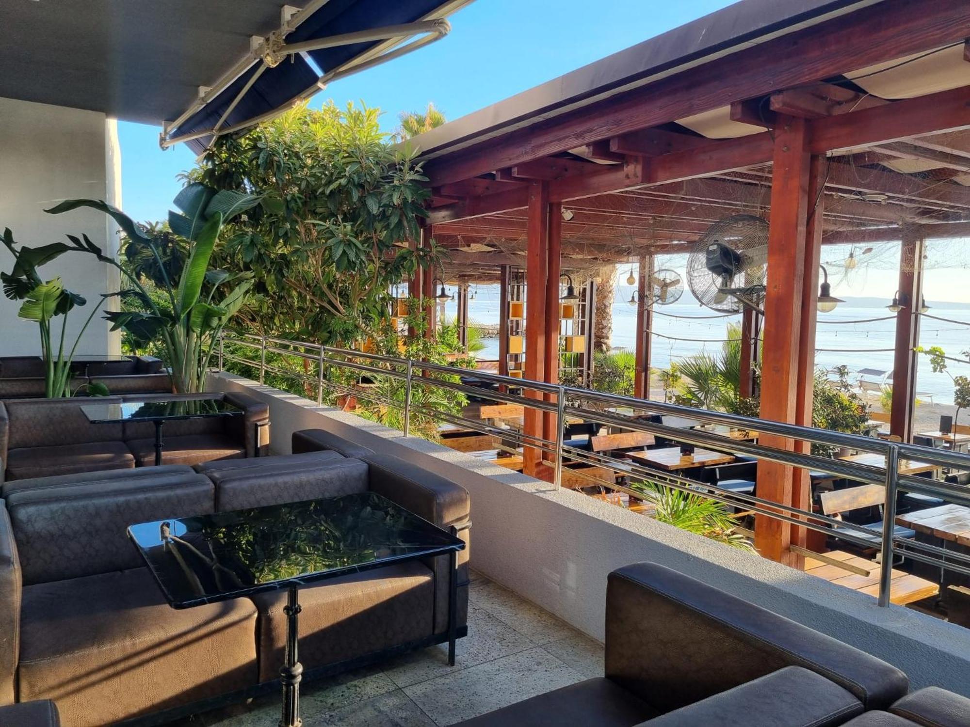Hotel Gala Split Podstrana Exteriör bild