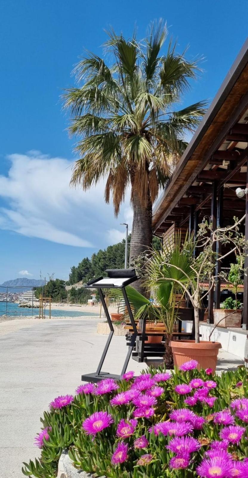 Hotel Gala Split Podstrana Exteriör bild