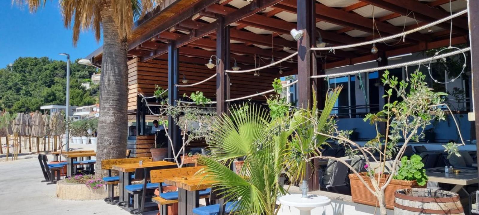 Hotel Gala Split Podstrana Exteriör bild